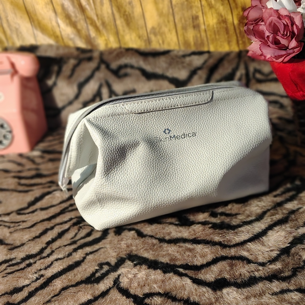 SkinMedica Textured Cream Pouch
